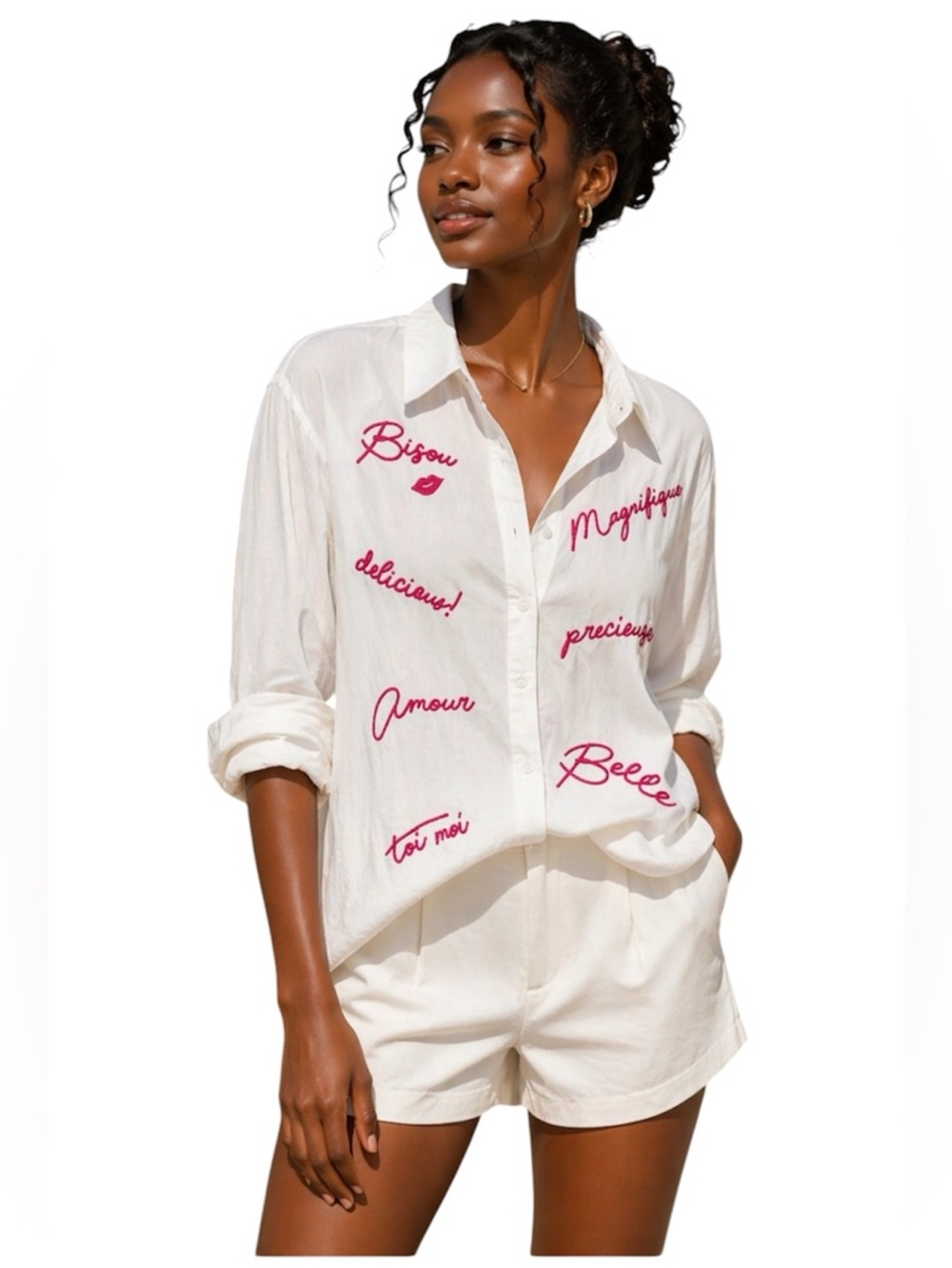 Milk & Honey White & Red Amour Embroidered Button Down Blouse Size: Large